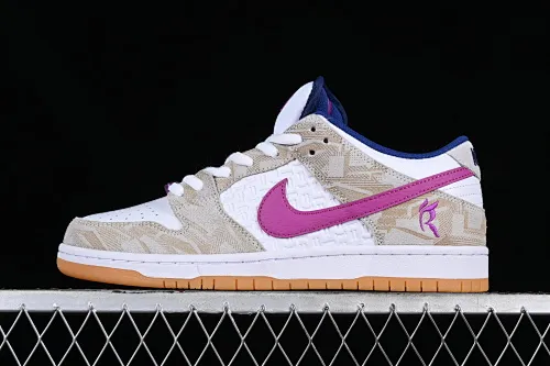 All Categories Nk SB Dunk Series Nk SB Dunk Low Low-top sneakers C version Rayssa Leal x Nk SB Dunk Low Brazilian skateboarding goddess joint model SB low-top casual sneakers FZ5251-001